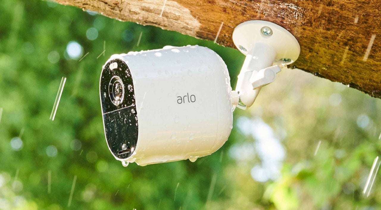 Vignette de la vidéo présentant la caméra de sécurité Arlo Essential